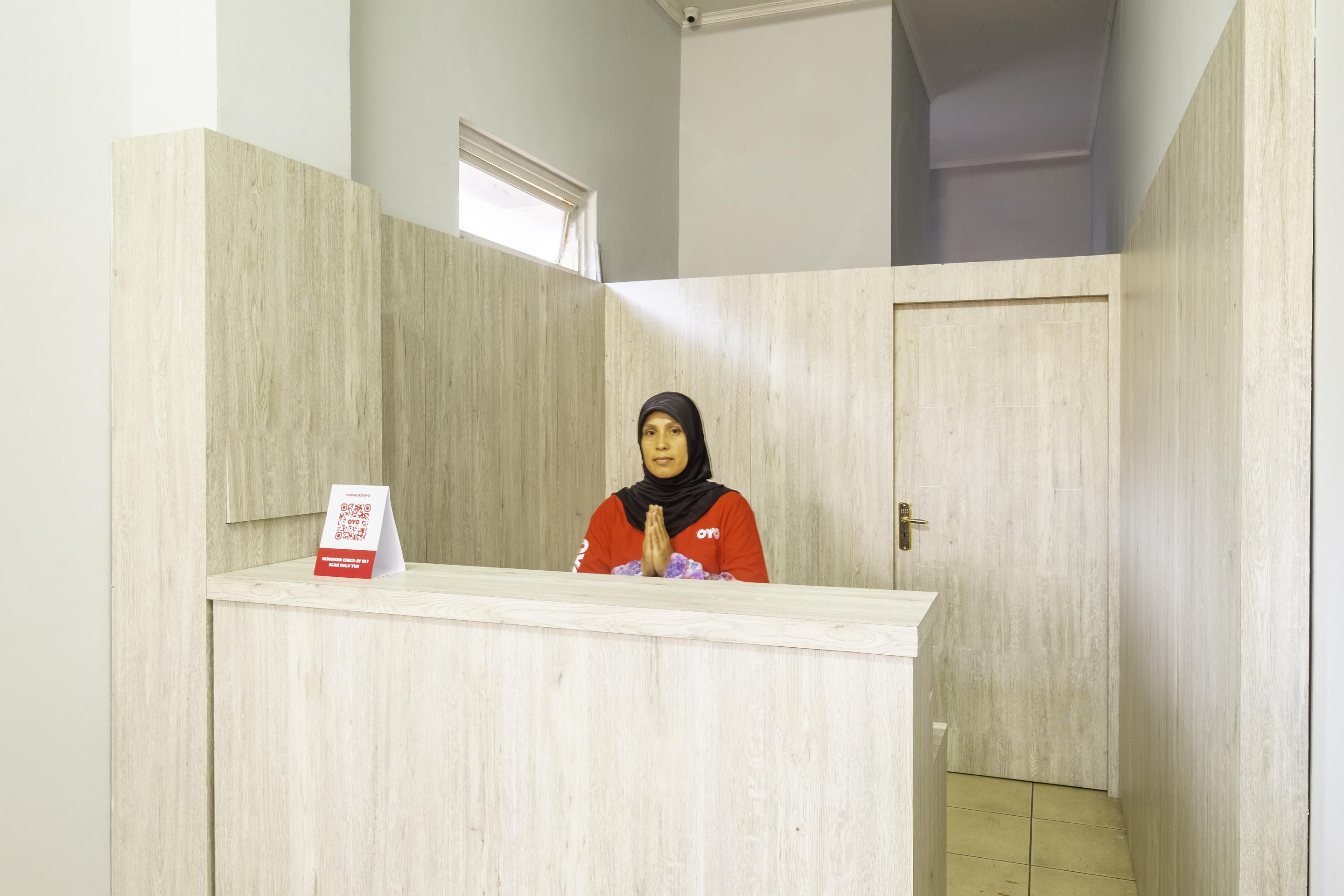 Karins Guesthouse Syariah Redpartner Bandung Eksteriør billede