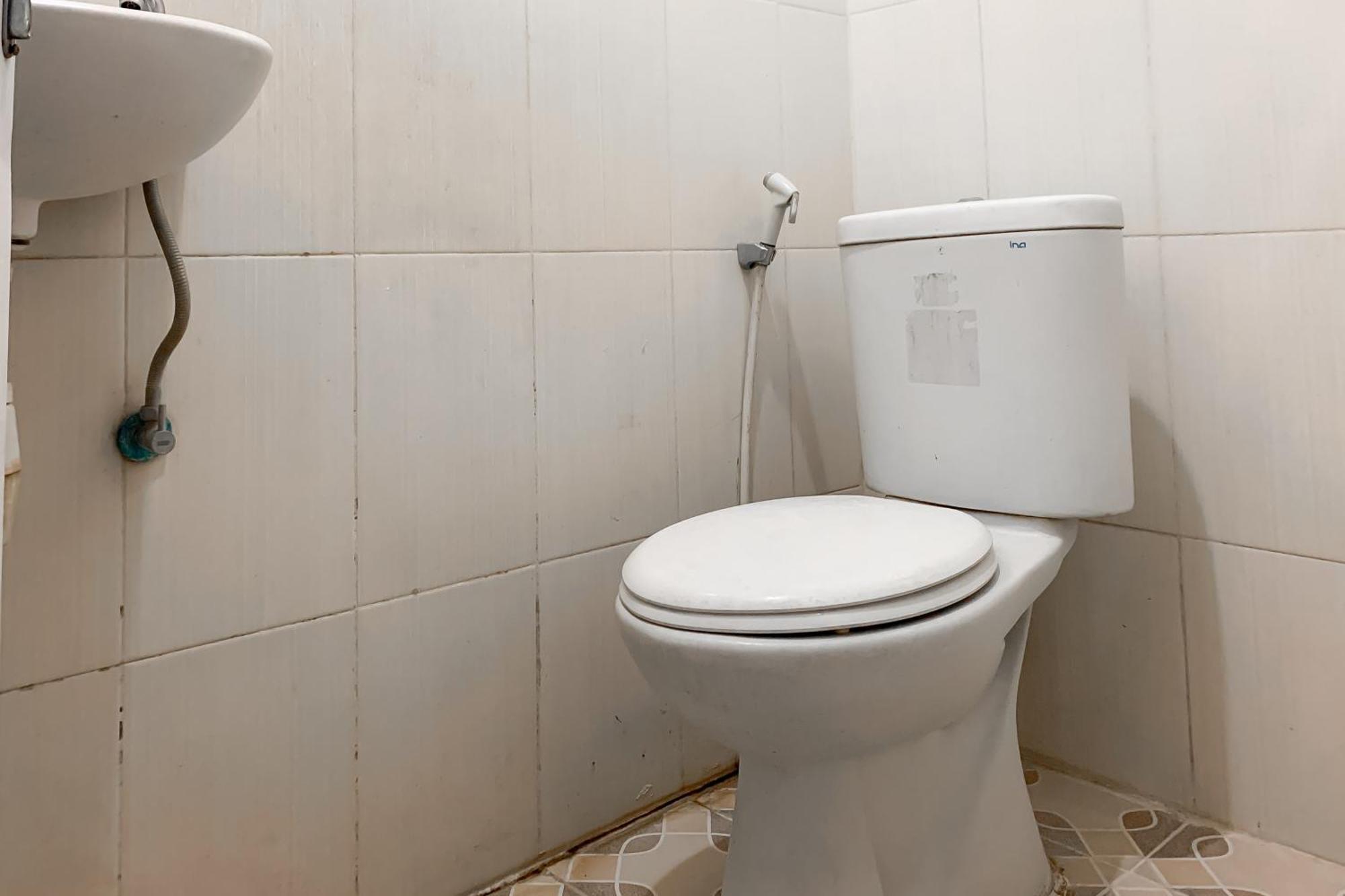 Karins Guesthouse Syariah Redpartner Bandung Eksteriør billede