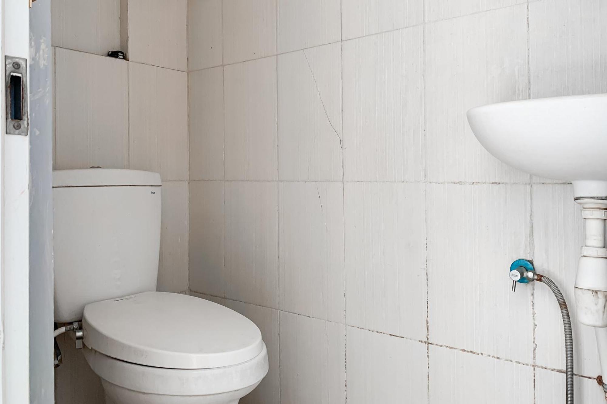 Karins Guesthouse Syariah Redpartner Bandung Eksteriør billede